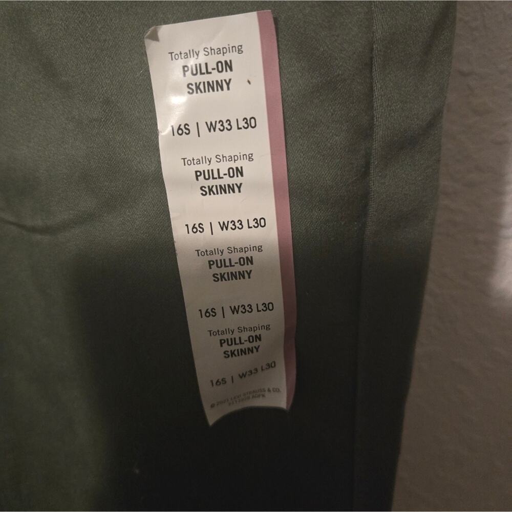 Signature by Levi Strauss Olive Green Pants - Picture 3 of 4